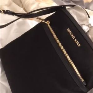 Black Michael Kors Messenger bag